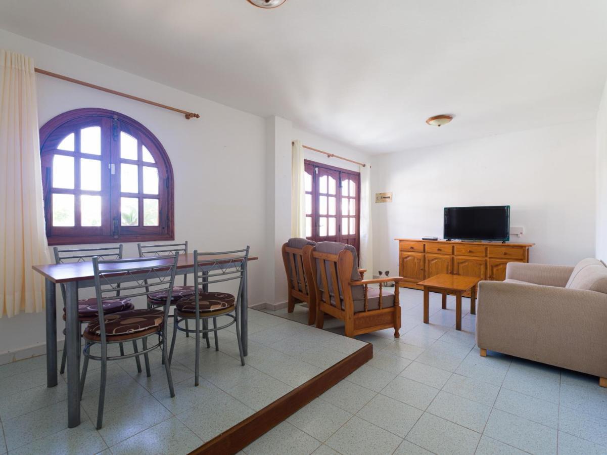 Homeforguest Apartamento Acogedor En Caleta De Fuste Bagian luar foto